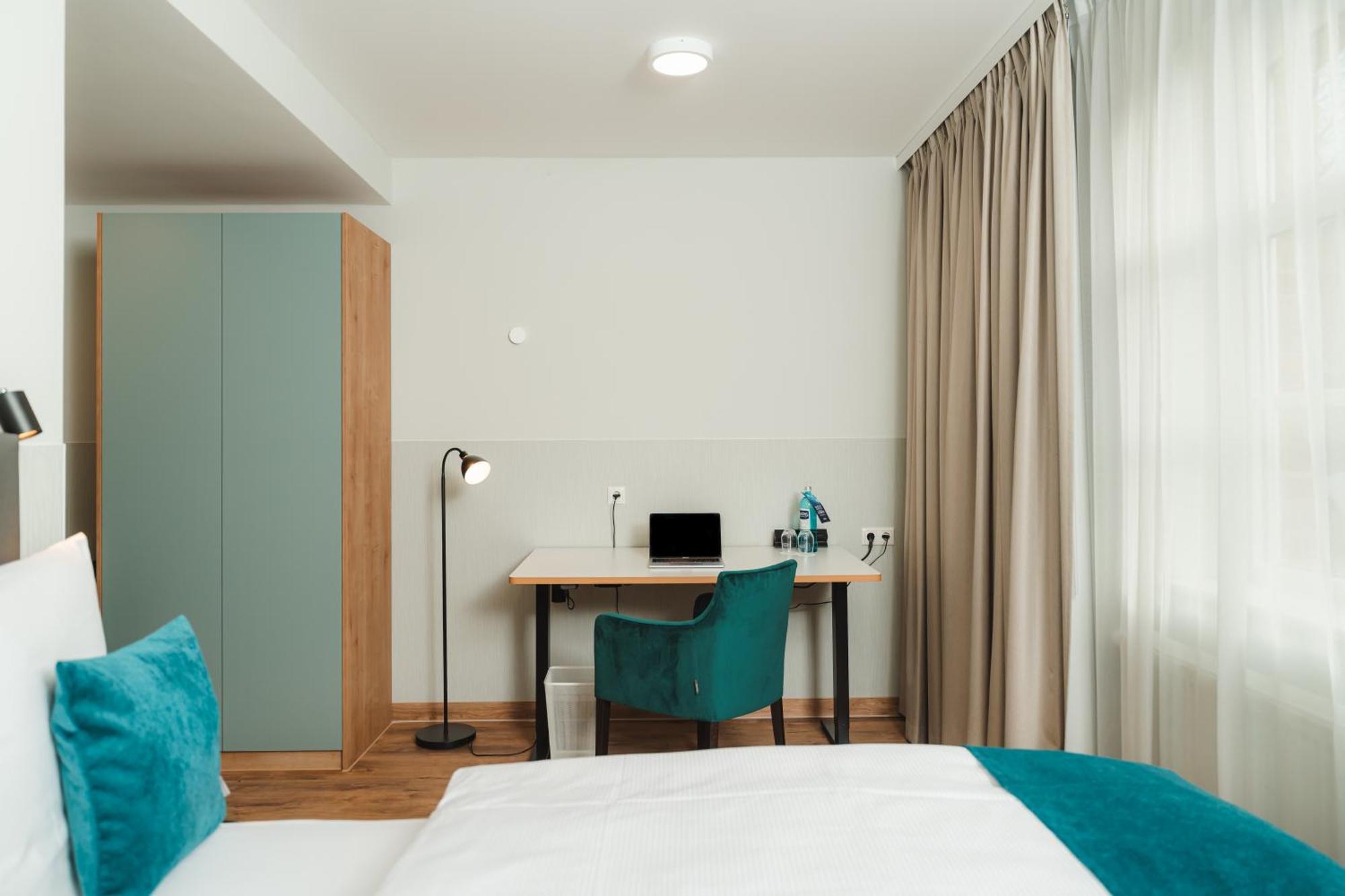 H24 Hotel Apartments Eberswalde Exteriör bild